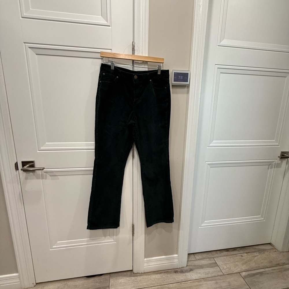 Jones New York JNY Womens Forest Green Corduroy Straight Leg Pants Size 14